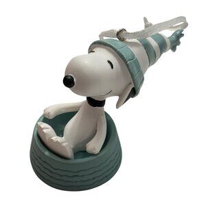 Snoopy 2017 Sledding on Dog Dish Peanuts Holiday Christmas Ornament